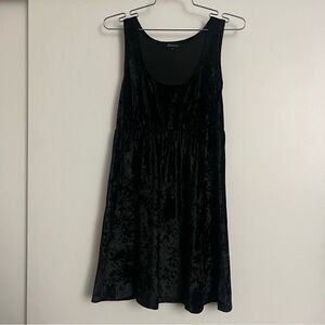 🍥Forever 21 Velvety Dress